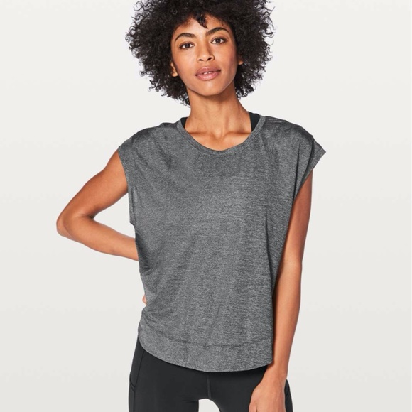 lululemon athletica Tops - Lululemon Gait Keeper Tee Sz 12